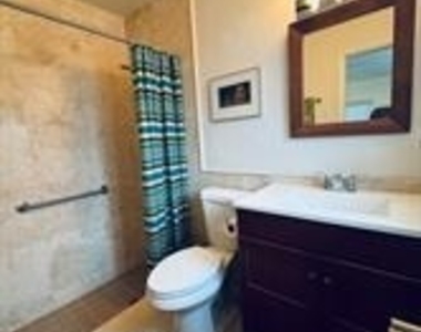 2701 Ne 27th Court - Photo Thumbnail 6