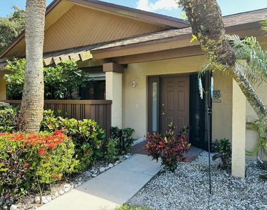 3953 Cocoplum Circle - Photo Thumbnail 2