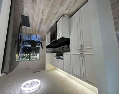 3953 Cocoplum Circle - Photo Thumbnail 18