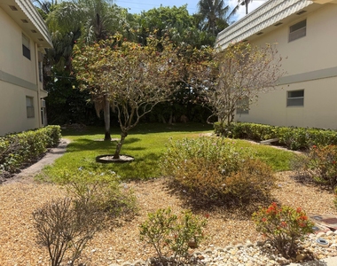 679 Saxony Way - Photo Thumbnail 12
