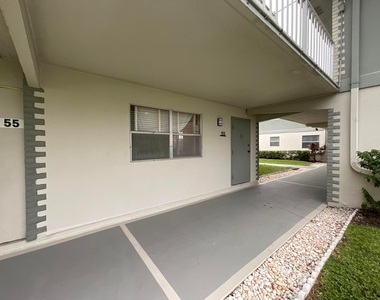 679 Saxony Way - Photo Thumbnail 3