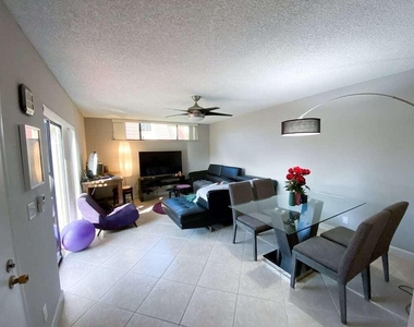 8361 Trent Court - Photo Thumbnail 9
