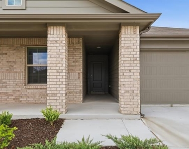 845 Round Robin Lane - Photo Thumbnail 3