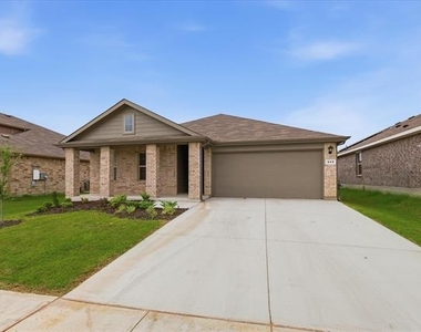 845 Round Robin Lane - Photo Thumbnail 1