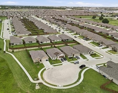845 Round Robin Lane - Photo Thumbnail 27
