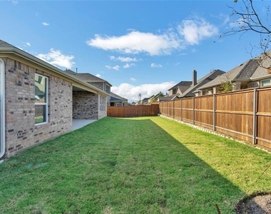 4523 Westminster Avenue - Photo Thumbnail 29