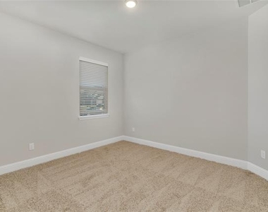 4523 Westminster Avenue - Photo Thumbnail 23