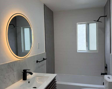 817 Tyler Street - Photo Thumbnail 10
