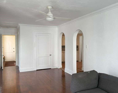 817 Tyler Street - Photo Thumbnail 13