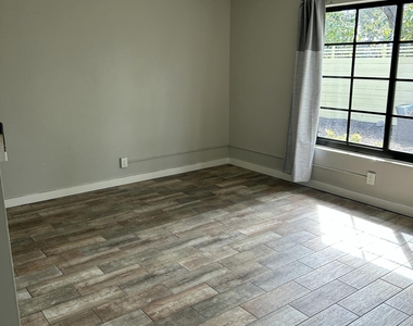 214 S Palmway - Photo Thumbnail 6