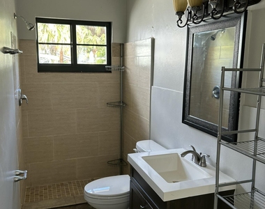 214 S Palmway - Photo Thumbnail 8