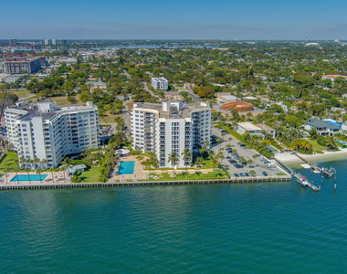 2800 N Flagler Drive - Photo Thumbnail 45