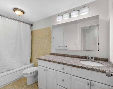 2800 N Flagler Drive - Photo Thumbnail 20