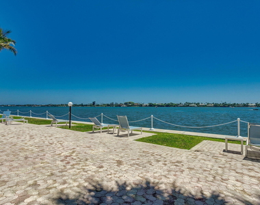 2800 N Flagler Drive - Photo Thumbnail 27