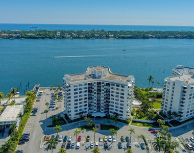2800 N Flagler Drive - Photo Thumbnail 42