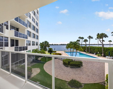 2800 N Flagler Drive - Photo Thumbnail 25