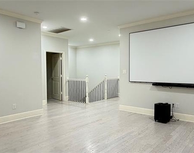 7525 Renaissance Boulevard - Photo Thumbnail 27