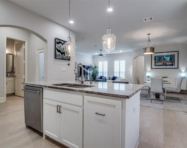 7525 Renaissance Boulevard - Photo Thumbnail 7