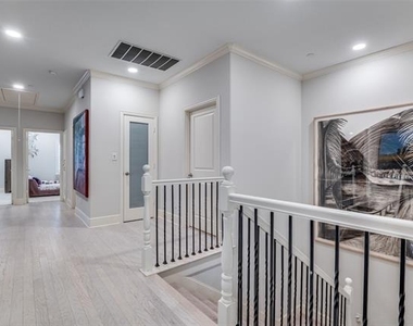 7525 Renaissance Boulevard - Photo Thumbnail 22