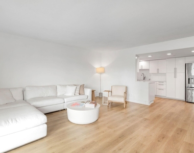 1501 S Flagler Drive - Photo Thumbnail 4