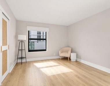 1501 S Flagler Drive - Photo Thumbnail 11