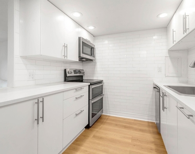 1501 S Flagler Drive - Photo Thumbnail 7
