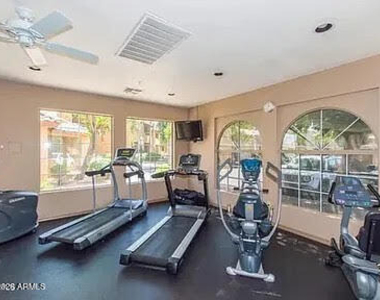 1825 W Ray Road - Photo Thumbnail 12