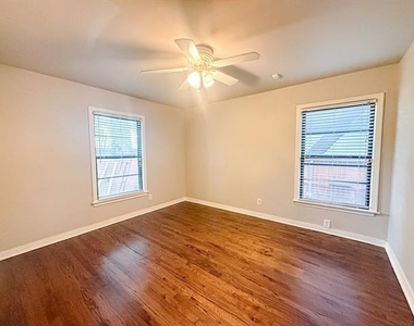 3766 Park Lane - Photo Thumbnail 14