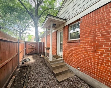 3766 Park Lane - Photo Thumbnail 19