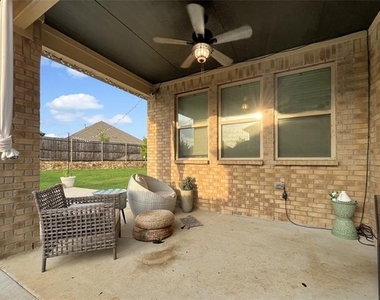11229 Yellow Rose Way - Photo Thumbnail 18