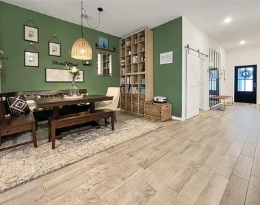 11229 Yellow Rose Way - Photo Thumbnail 7