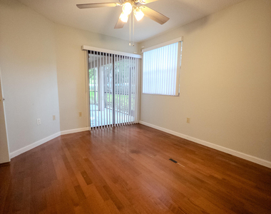 9867 Nw 1st Court - Photo Thumbnail 15