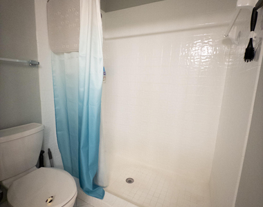 9867 Nw 1st Court - Photo Thumbnail 12