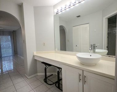 9867 Nw 1st Court - Photo Thumbnail 11