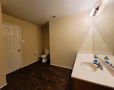 1433 Kramer Court - Photo Thumbnail 20