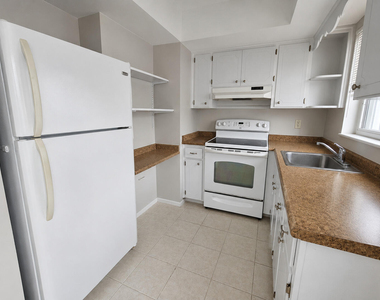 2120 Ne 41st Street - Photo Thumbnail 4