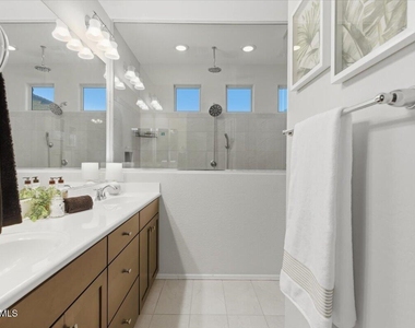 3745 N Astoria Drive - Photo Thumbnail 20