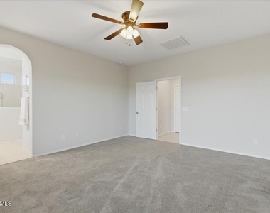 3745 N Astoria Drive - Photo Thumbnail 18