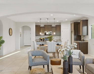 3745 N Astoria Drive - Photo Thumbnail 13