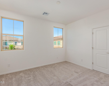 1871 E Hampton Lane - Photo Thumbnail 28