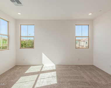 1871 E Hampton Lane - Photo Thumbnail 20