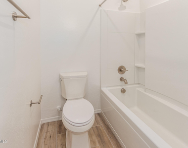 1871 E Hampton Lane - Photo Thumbnail 27