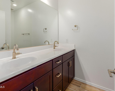 1871 E Hampton Lane - Photo Thumbnail 26