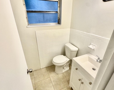 417 N K Street - Photo Thumbnail 2