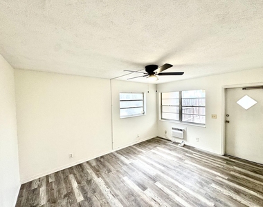 417 N K Street - Photo Thumbnail 9
