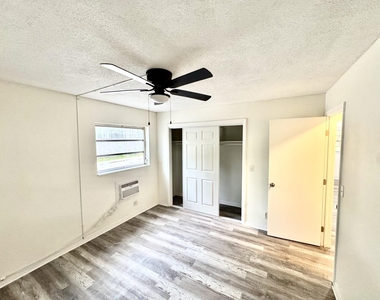417 N K Street - Photo Thumbnail 5