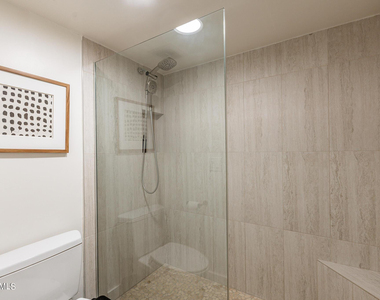 1820 E Morten Avenue - Photo Thumbnail 20
