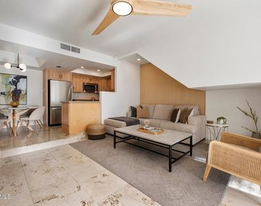 1820 E Morten Avenue - Photo Thumbnail 5