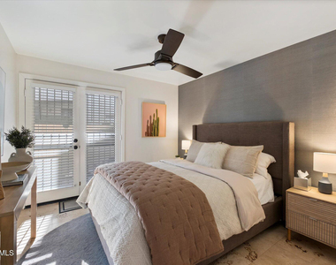 1820 E Morten Avenue - Photo Thumbnail 22