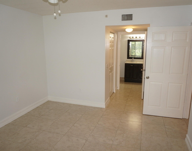 4021 San Marino Boulevard - Photo Thumbnail 10